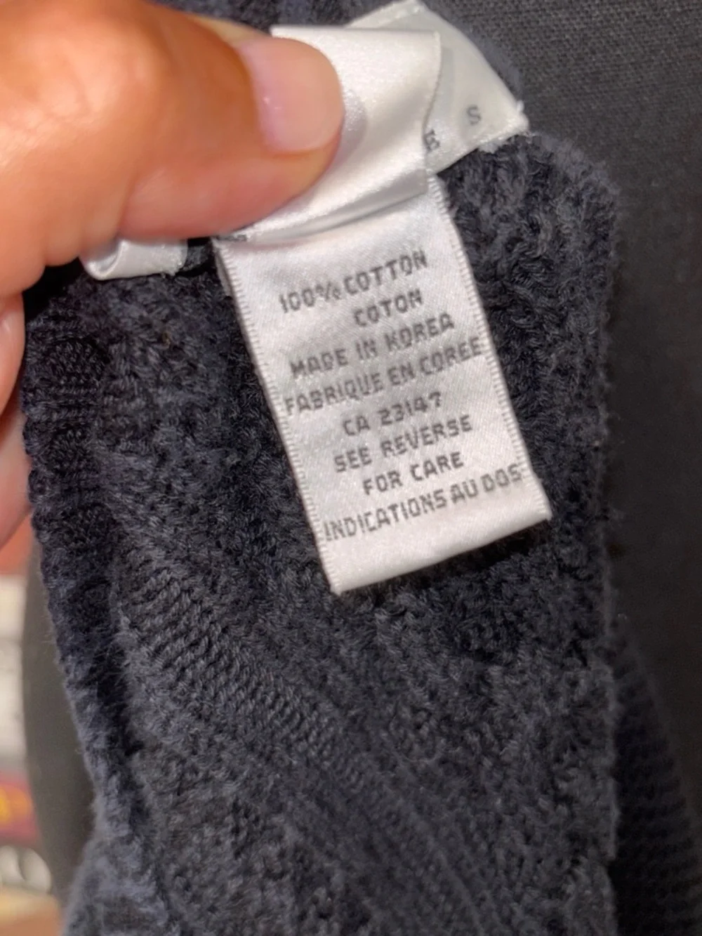 Talbots Petite Ribbed V-Neck Pullover in Navy - Picture 4 of 4